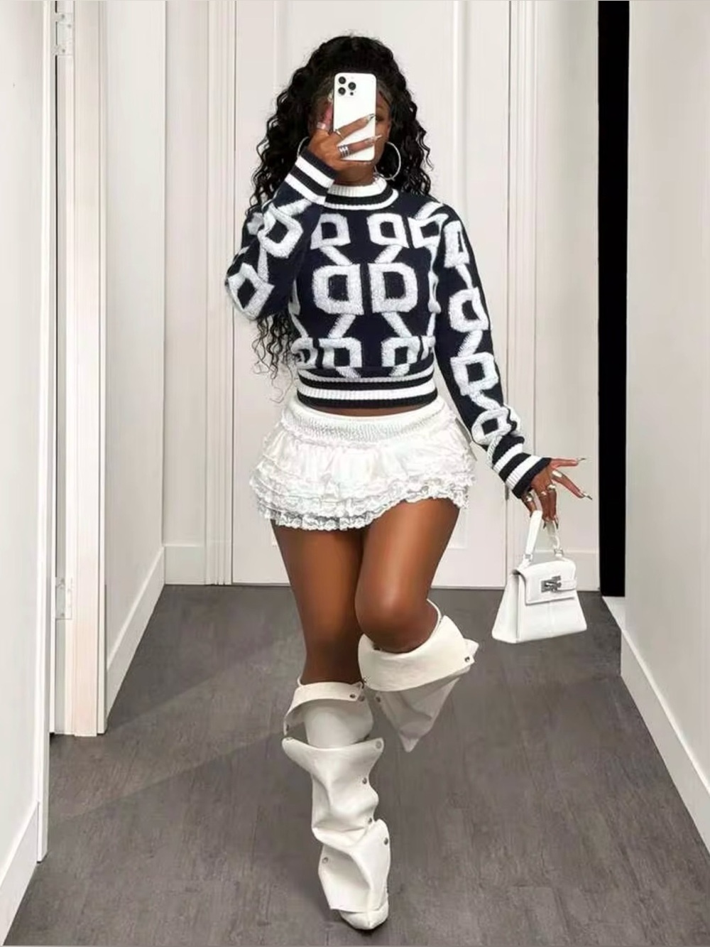 IMMODEL Black & White Geometric Knit Sweater - Women's